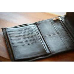PÉNÉLOPE Penelope Leather Wallet -Lemieux Store portefeuille little letter noir 1